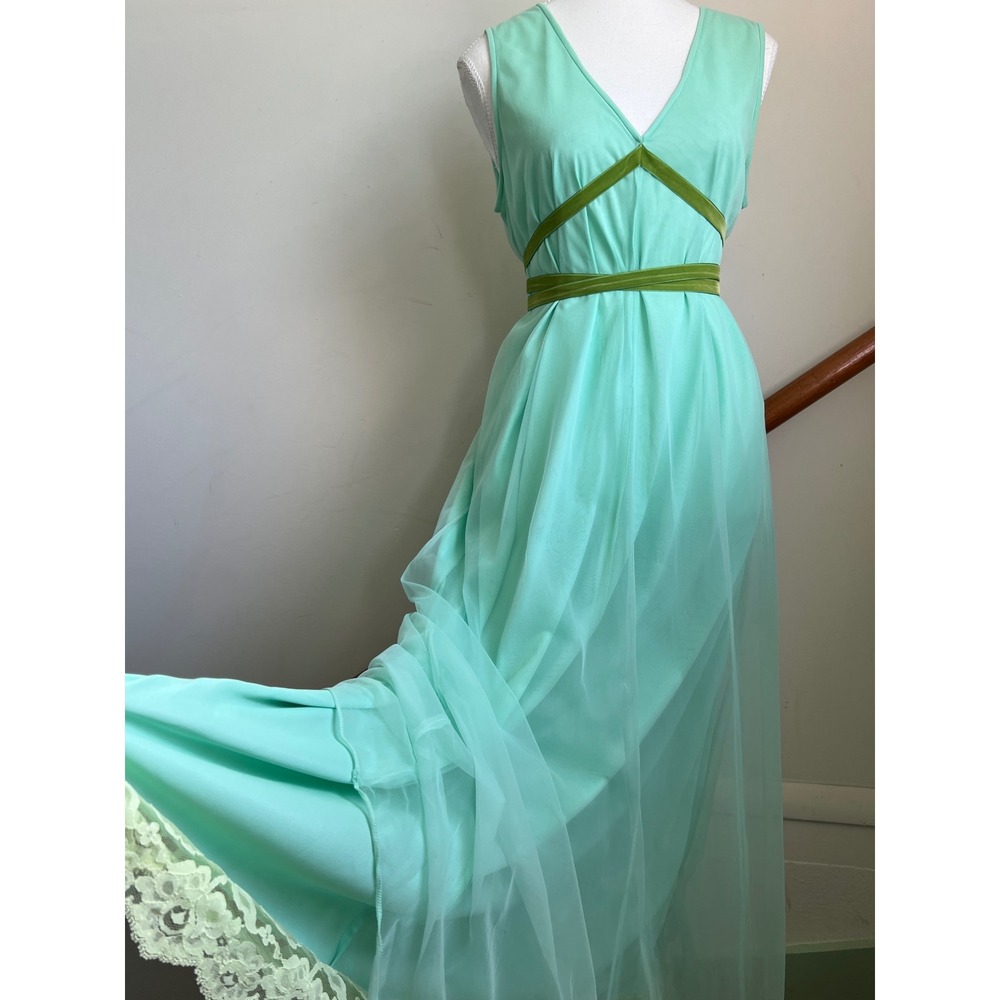 Vintage Maxi Nightgown Dress Mint Green Velvet Ribbon Lace Trim Ethereal MCM